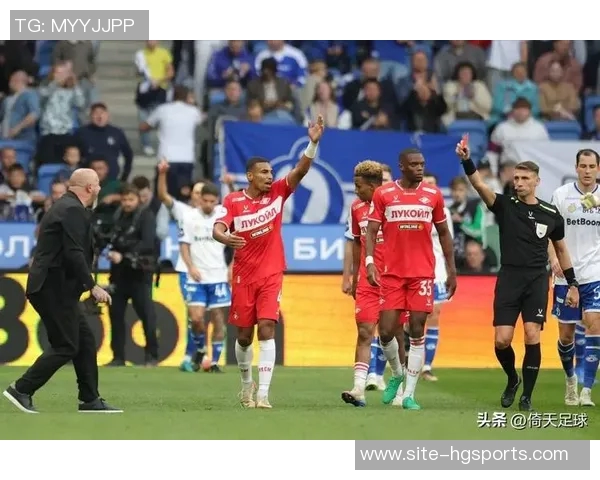 米兰重返意甲榜首位置并列领先展现强劲实力