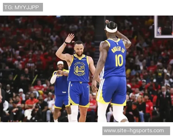 勇士新阵容崛起霍福德助力库里展现无敌风采