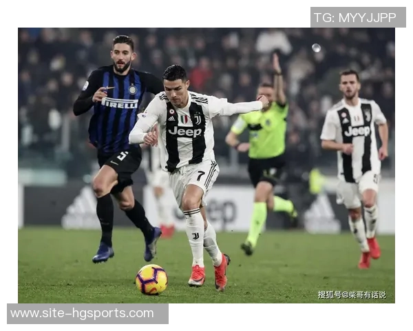 本赛季欧冠助攻榜揭晓奥巴梅扬与阿什拉夫并列领先三次助攻 本赛季欧冠助攻榜揭晓奥巴梅扬与阿什拉夫并列领先三次助攻