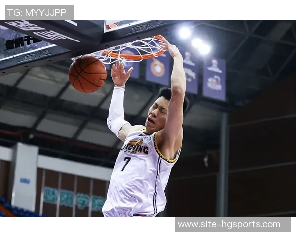 张镇麟重返国家队表现出色期待客场挑战希望队友更加坚定信心 张镇麟重返国家队表现出色期待客场挑战希望队友更加坚定信心